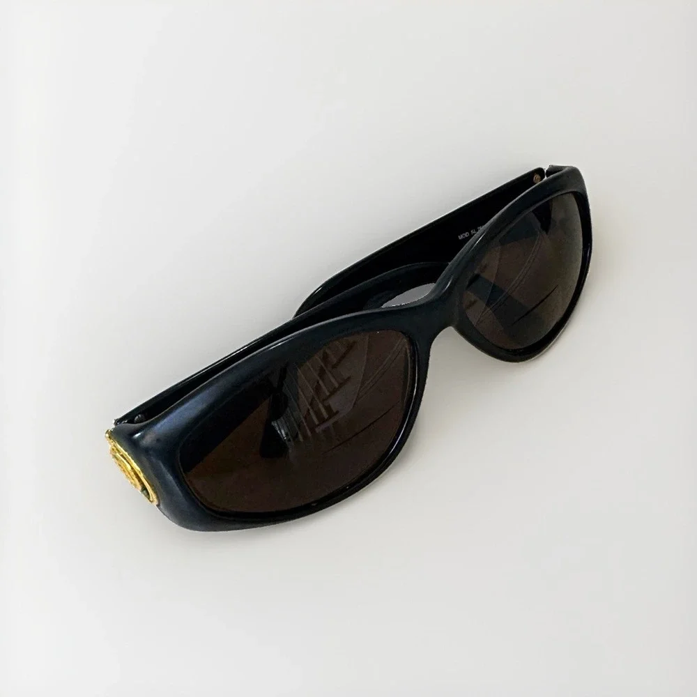 FENDI SL 7506 Oval Sunglasses Black Plastic Frame Brown Tinted Lenses Women